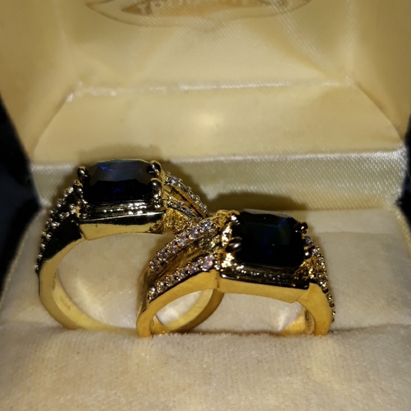 Men's Blue Sapphire with CZ accents Ring - Picture 5 of 5